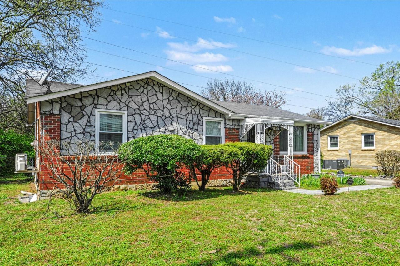 776 Rowan Dr, Nashville, TN 37207 Main Photo