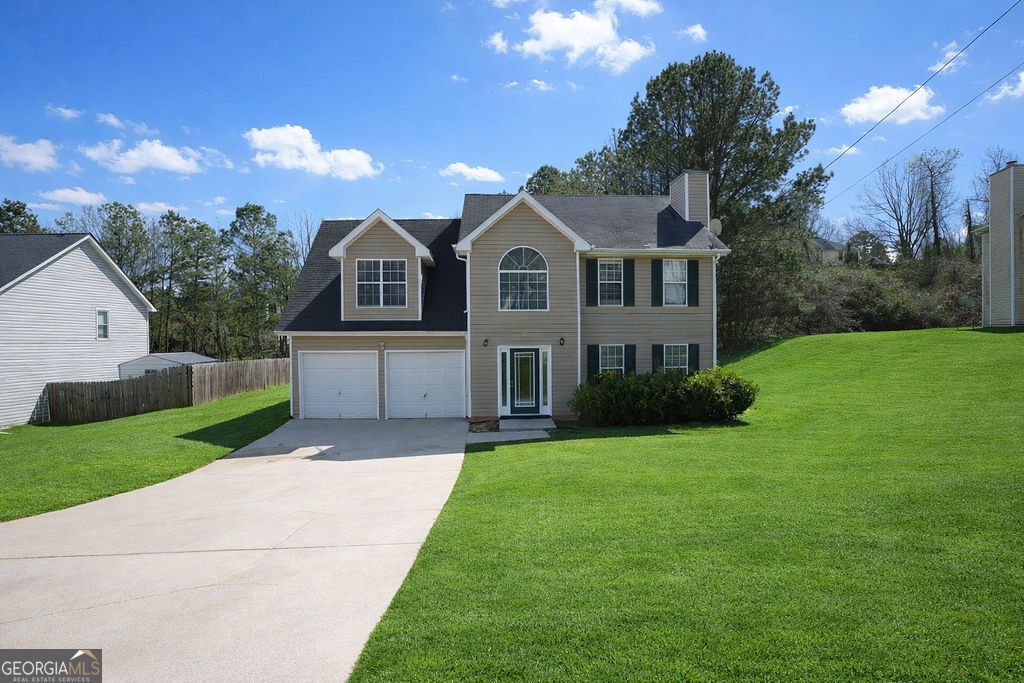 3888 English Valley Drive, Ellenwood, GA 30294 Main Photo
