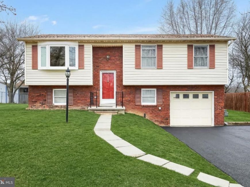 44 Colonial Drive, Hanover, PA 17331 Main Photo