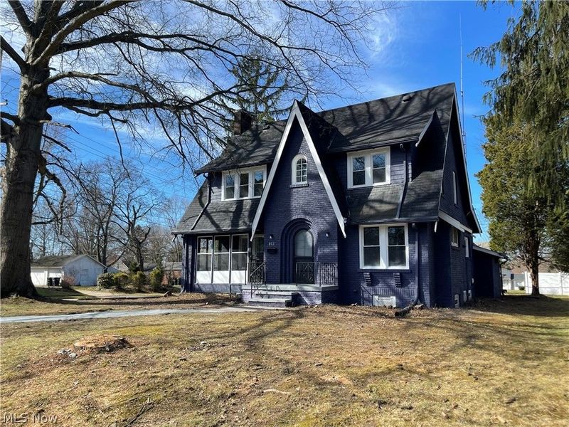 802 Orlando Avenue , Akron, OH 44320 Photo 1