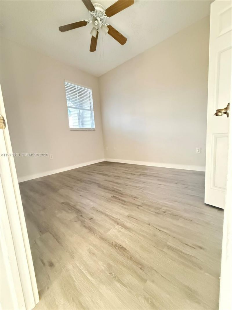 978 NE 42nd Pl , Unit 978, Homestead, FL 33033 Photo