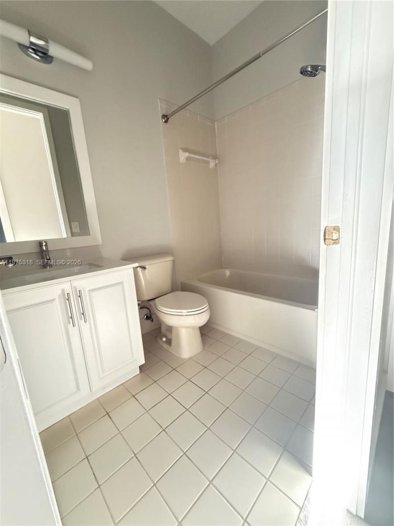 978 NE 42nd Pl , Unit 978, Homestead, FL 33033 Photo