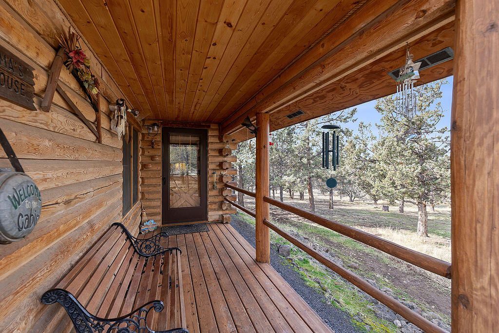 1937 SE Mountain Road, Prineville, OR 97754 Main Photo