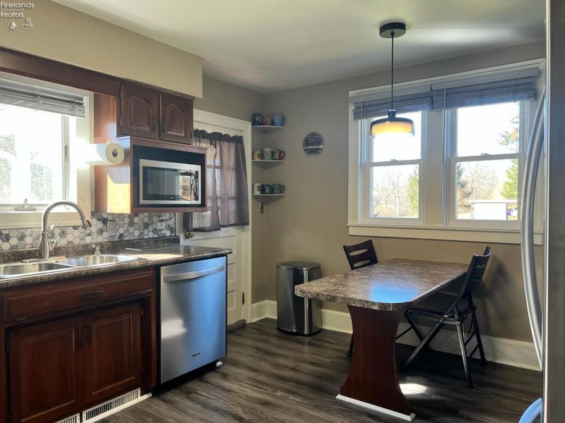 135 Mechanic Street, Clyde, OH 43410 Photo 17