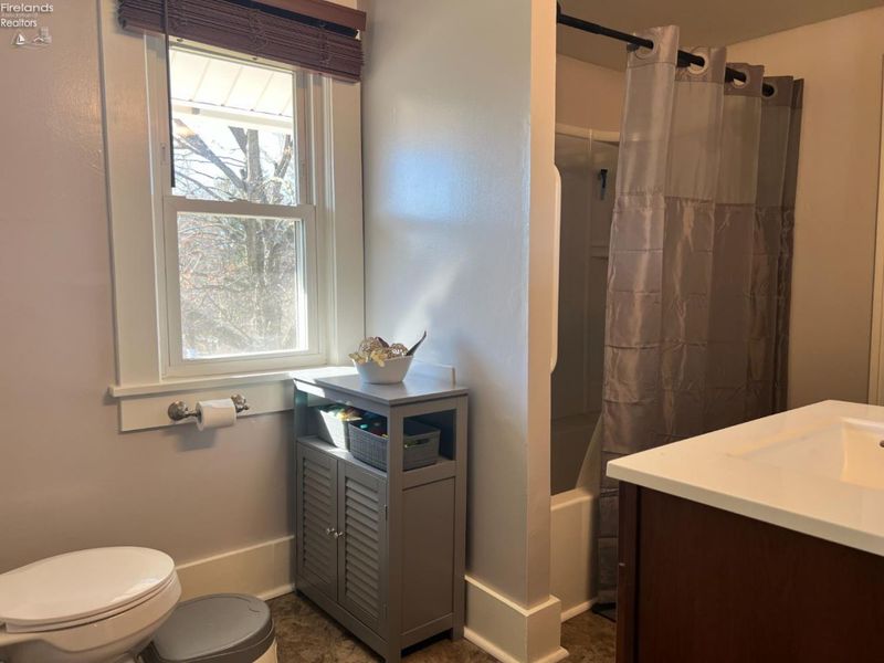 135 Mechanic Street, Clyde, OH 43410 Photo 19