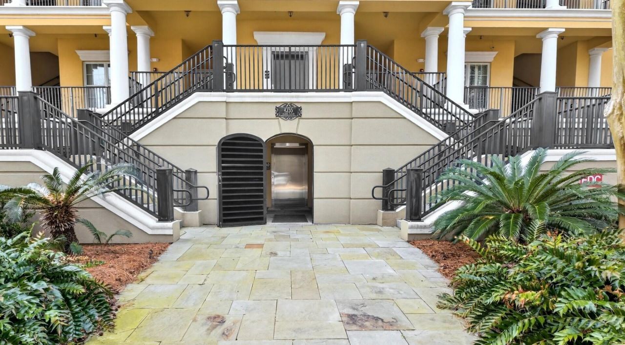 4255 Faber Place Drive Photo 6