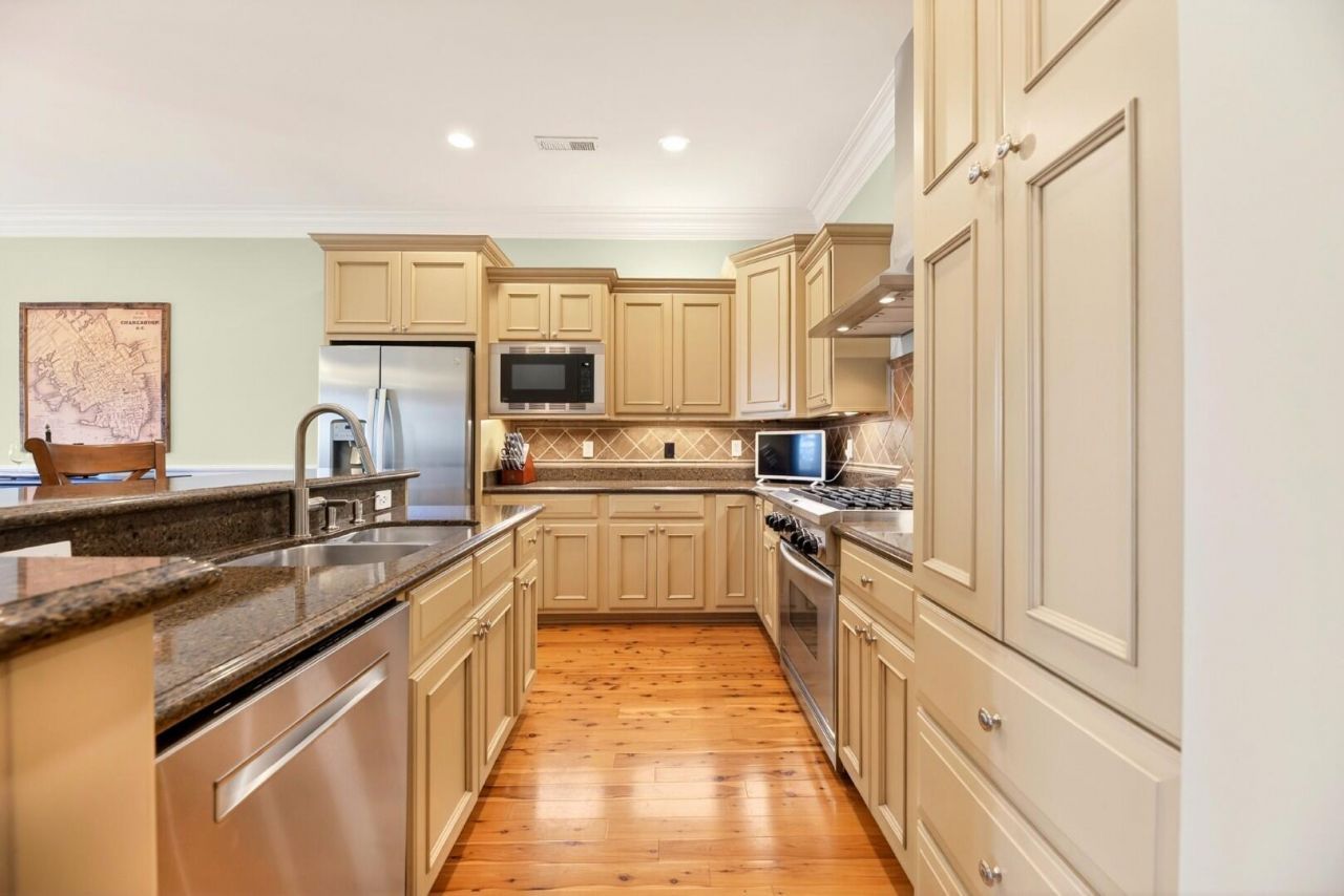 4255 Faber Place Drive Photo 9