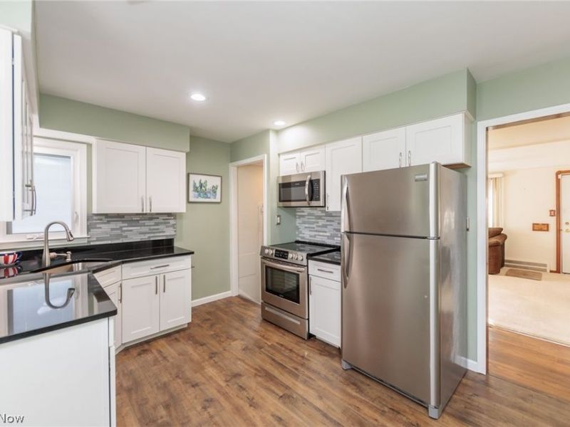 3006 Torrington Avenue , Parma, OH 44134 Photo 17