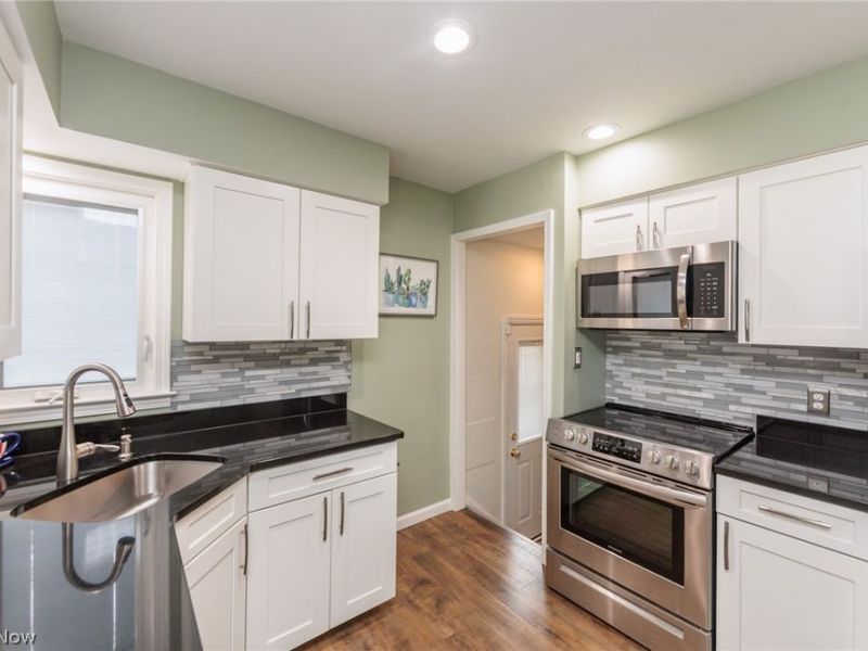 3006 Torrington Avenue , Parma, OH 44134 Photo 20