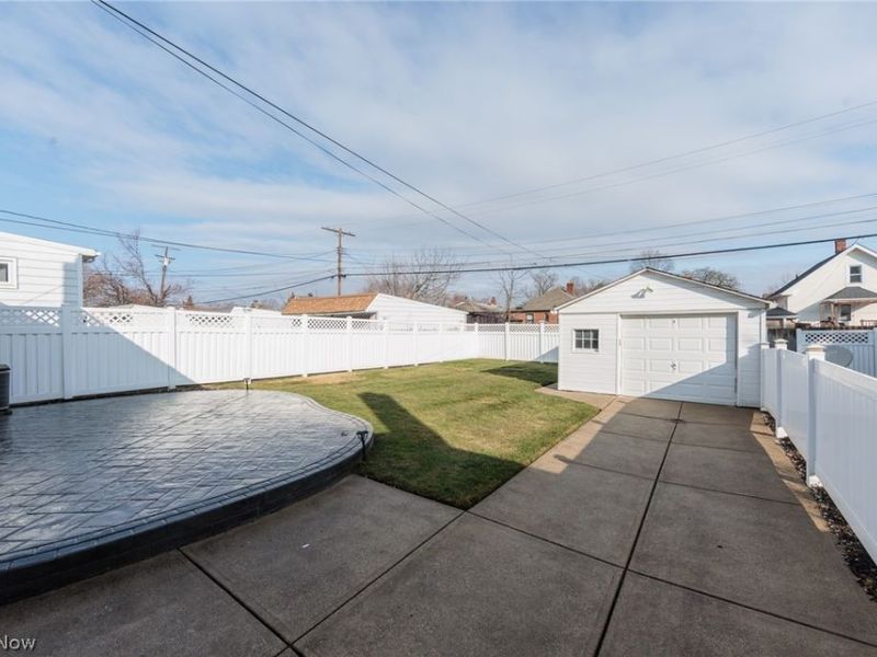 3006 Torrington Avenue , Parma, OH 44134 Photo 4