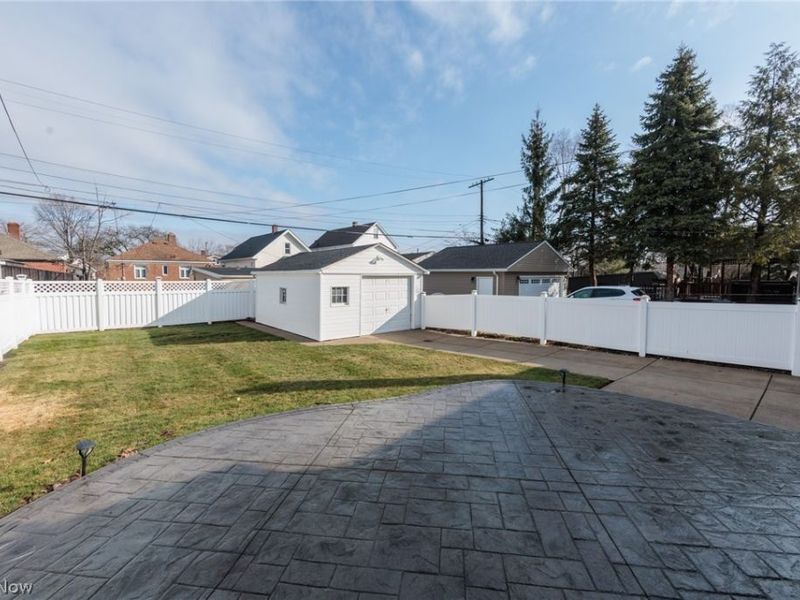 3006 Torrington Avenue , Parma, OH 44134 Photo 6