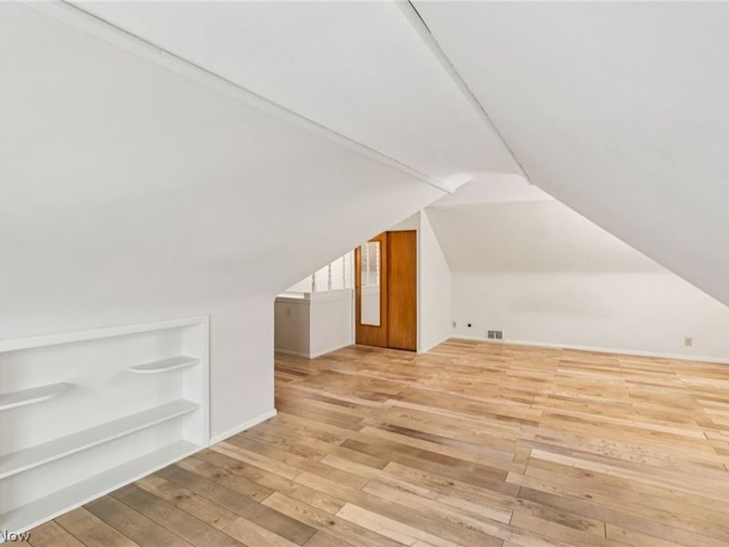 9005 Ansonia Avenue , Brooklyn, OH 44144 Photo 29