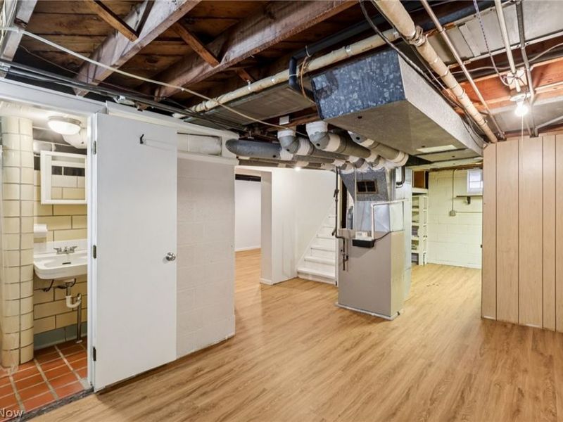 9005 Ansonia Avenue , Brooklyn, OH 44144 Photo 36