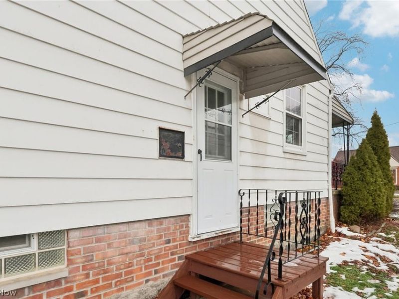 9005 Ansonia Avenue , Brooklyn, OH 44144 Photo 38