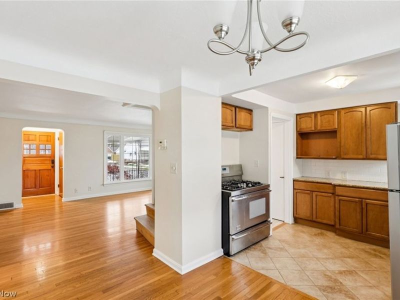 9005 Ansonia Avenue , Brooklyn, OH 44144 Photo 9