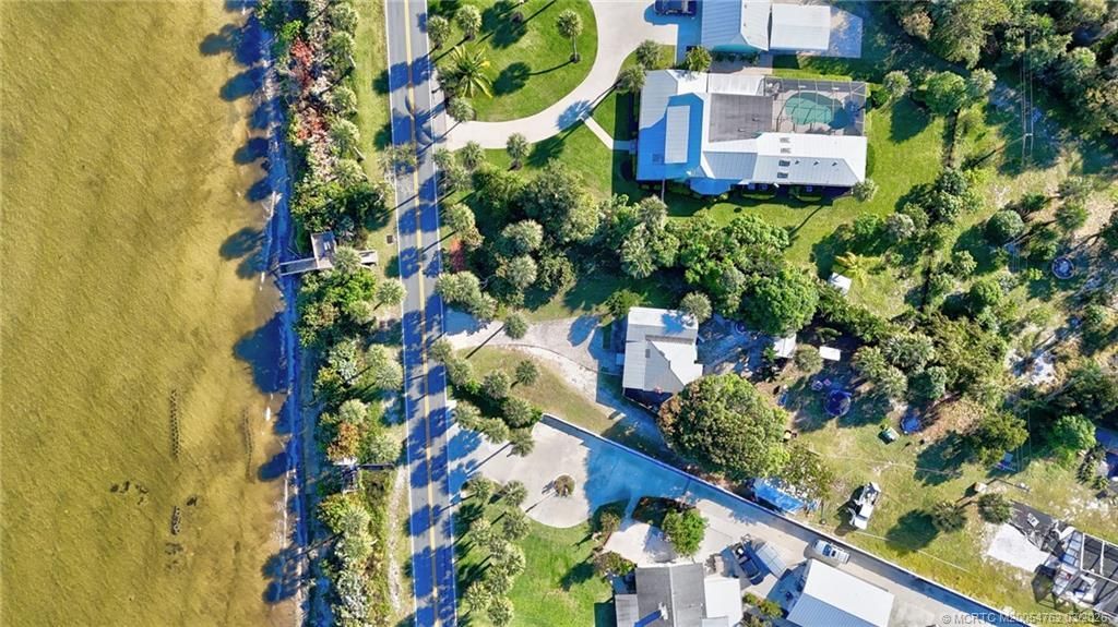 5603 S Indian River Drive, Fort Pierce, FL 34982 Photo