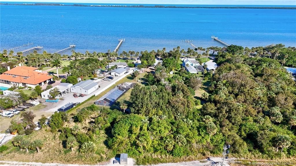 5603 S Indian River Drive, Fort Pierce, FL 34982 Photo