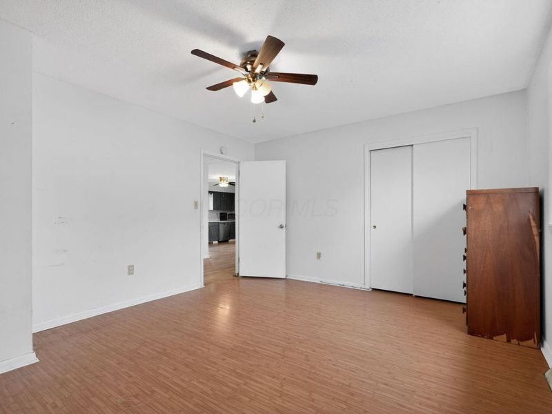 396 Pasadena Avenue, Columbus, OH 43228 Photo 16