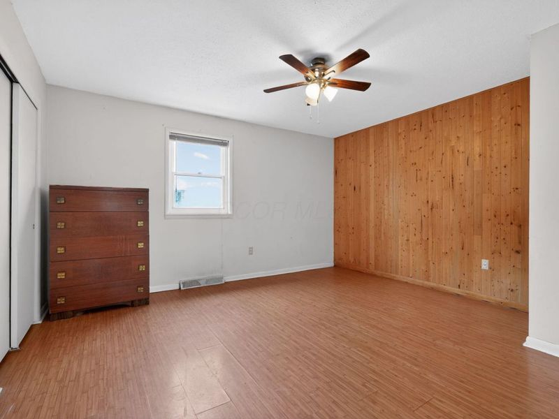 396 Pasadena Avenue, Columbus, OH 43228 Photo 18