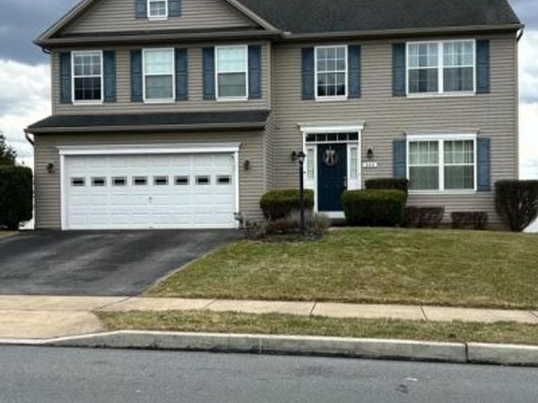 322 WOODBRIDGE DRIVE, ETTERS, PA 17319