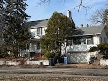 4557 Nokomis Avenue, Minneapolis, MN 55406