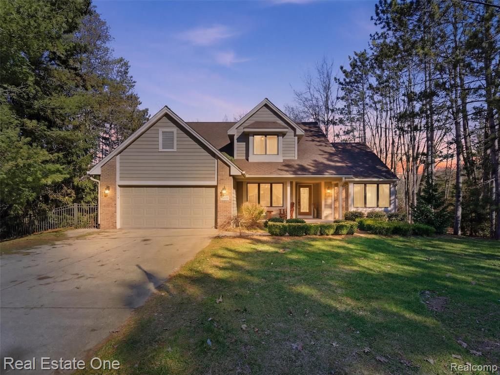 1755 Burrus Road, Brandon Township, MI 48462 Main Photo