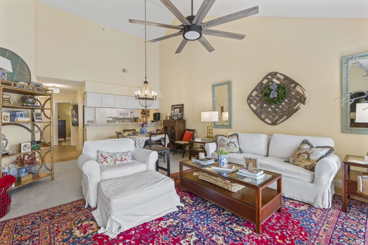 627 Woodmoor Dr. Photo 20