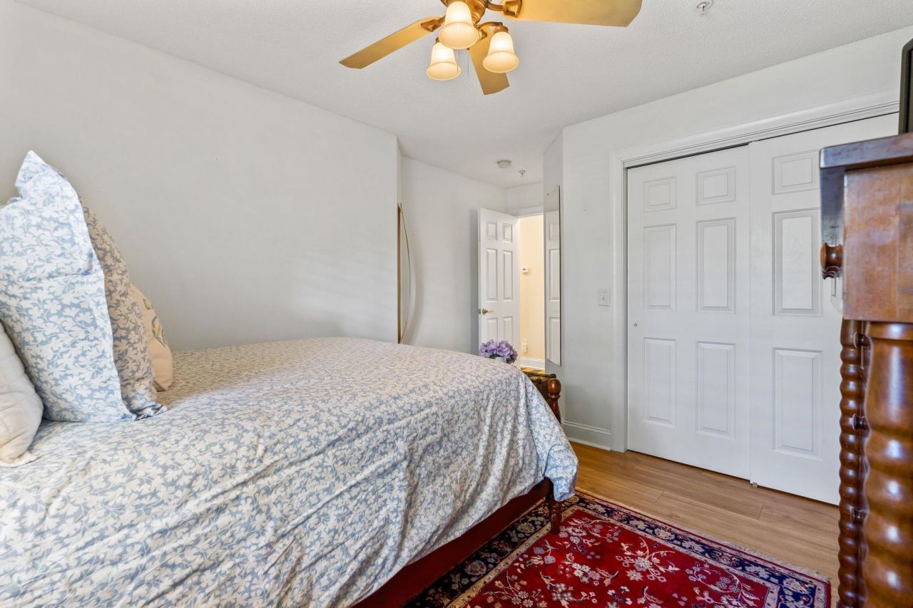 627 Woodmoor Dr. Photo 9