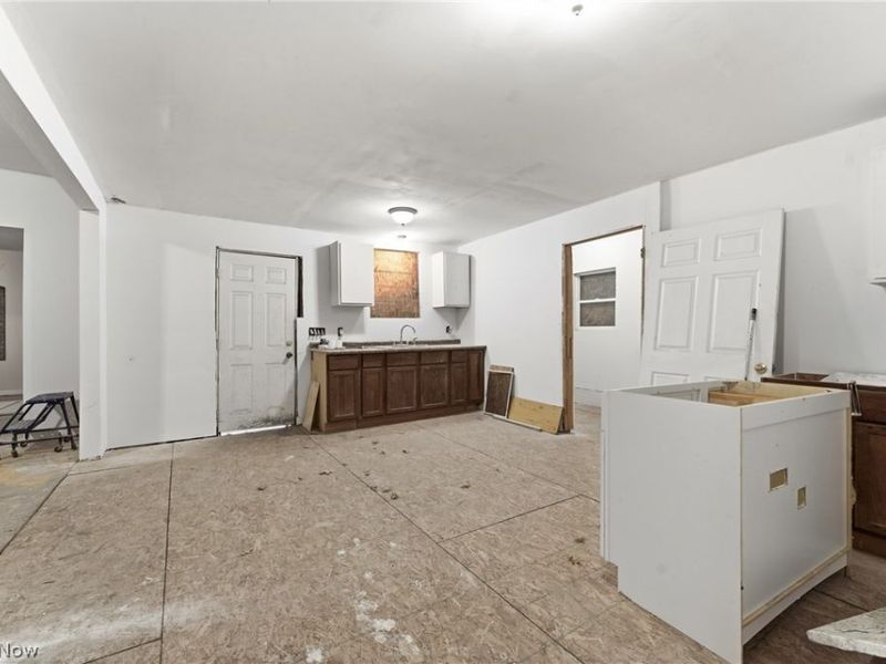 1014 9th Street NE, Canton, OH 44704 Photo 10