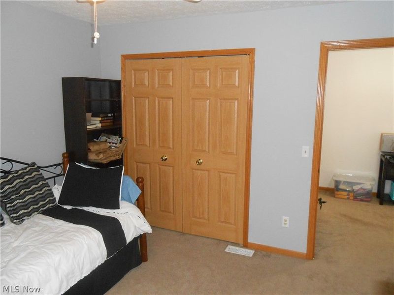 7567 Monterey Bay Drive, Mentor on the Lake, OH 44060 Photo 18