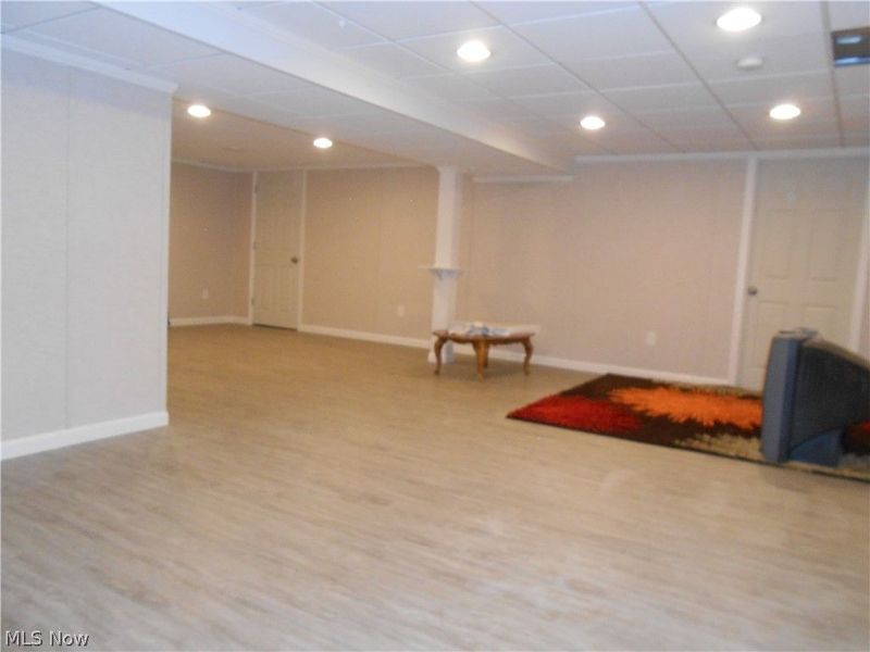 7567 Monterey Bay Drive, Mentor on the Lake, OH 44060 Photo 21