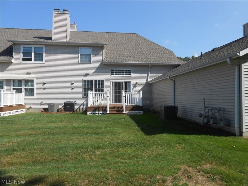 7567 Monterey Bay Drive, Mentor on the Lake, OH 44060 Photo 22