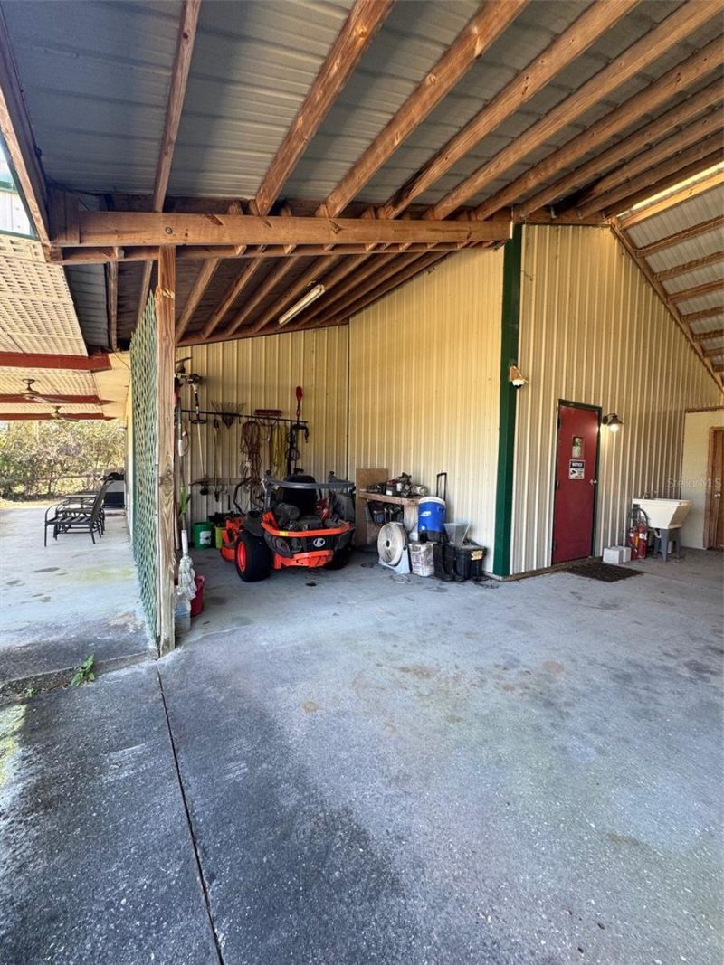 1065 S Massachusetts Avenue, Deland, FL 32724 Photo