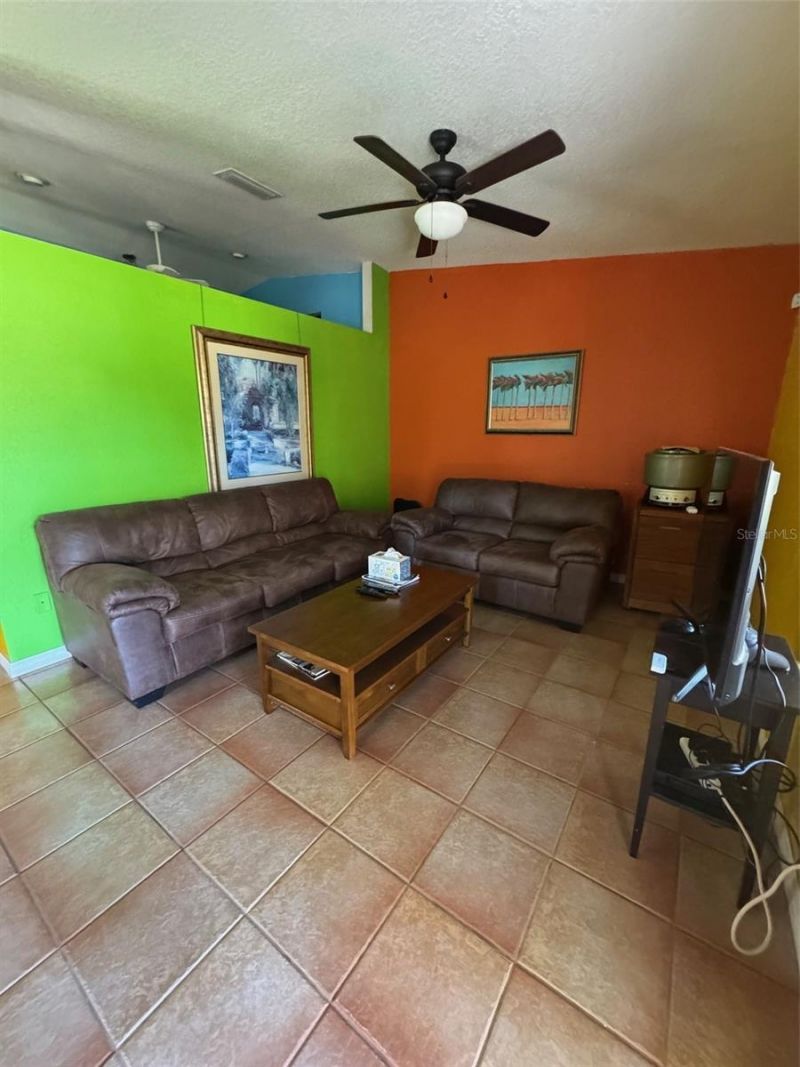 1065 S Massachusetts Avenue, Deland, FL 32724 Photo