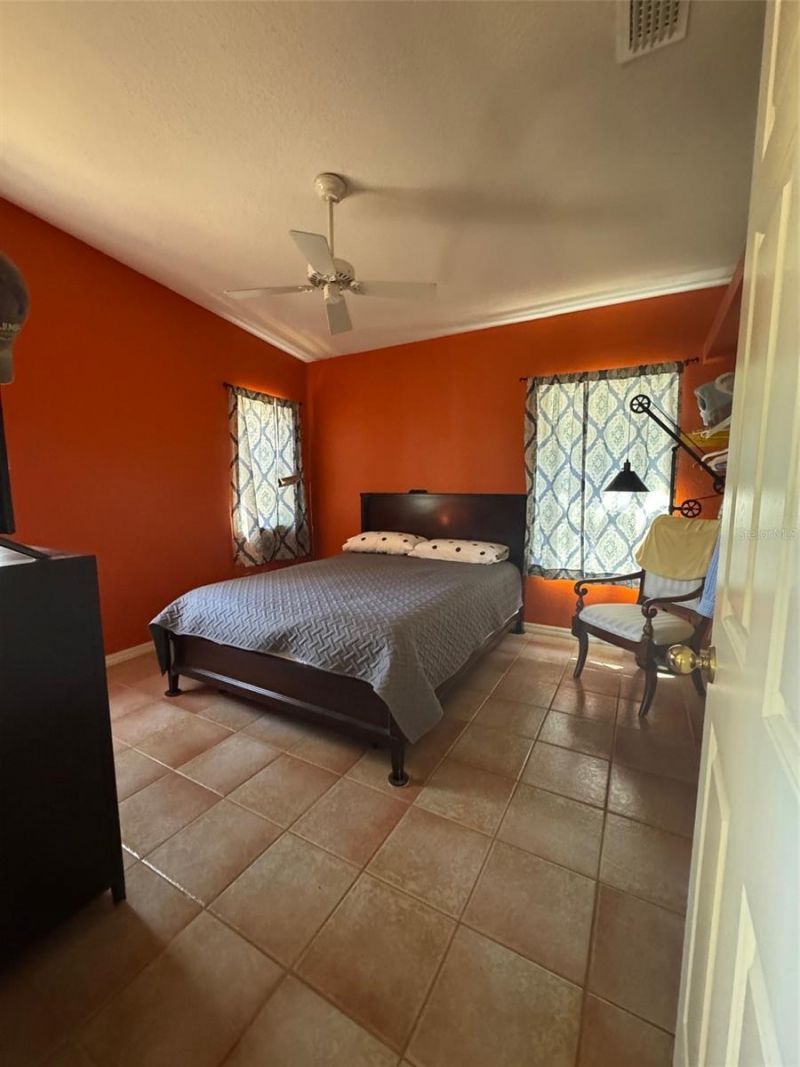 1065 S Massachusetts Avenue, Deland, FL 32724 Photo