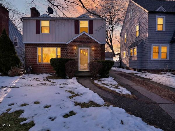 3935 Grantley Road , Toledo, OH 43613