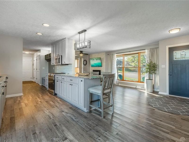 165 Elaine Drive, Franklin, OH 45005 Photo 3