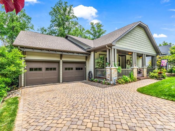 26 Balsam High Road, Biltmore Lake, NC 28715