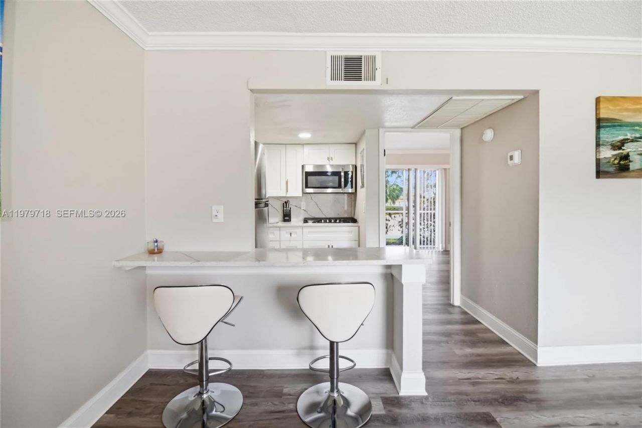 127 Oyster Bay, Unit 110, Altamonte Springs, FL 32701 Photo