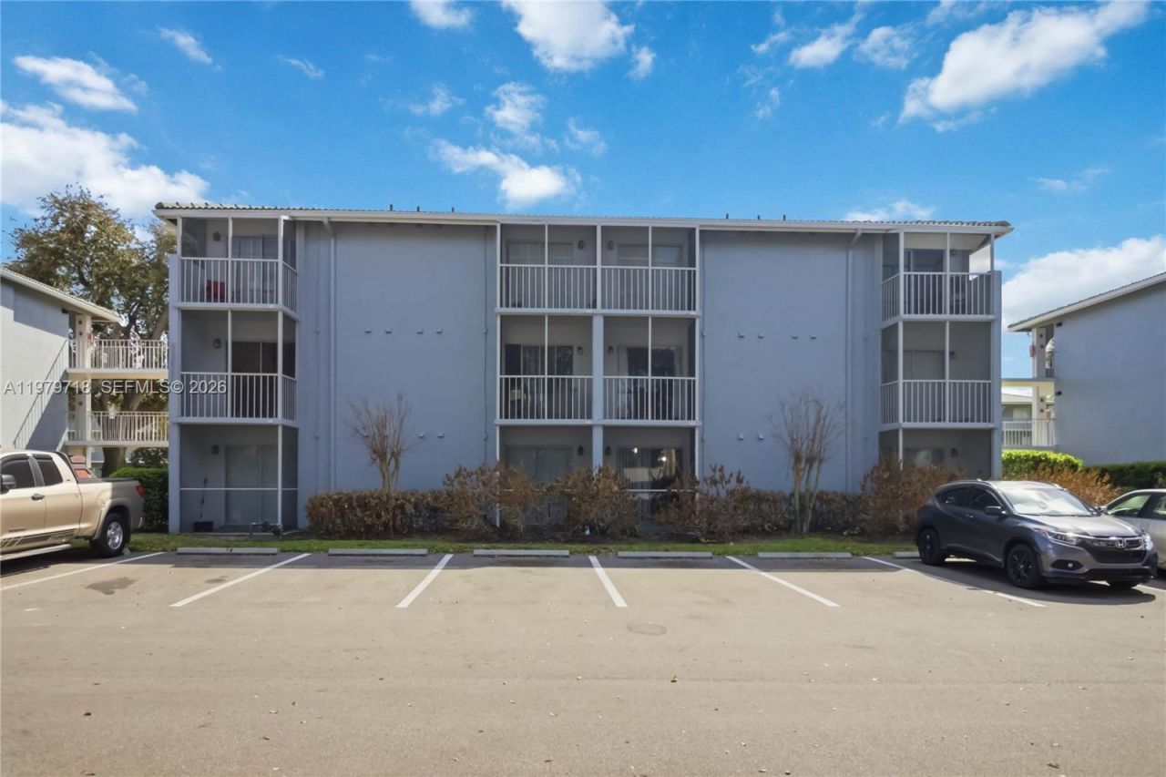 127 Oyster Bay, Unit 110, Altamonte Springs, FL 32701 Photo