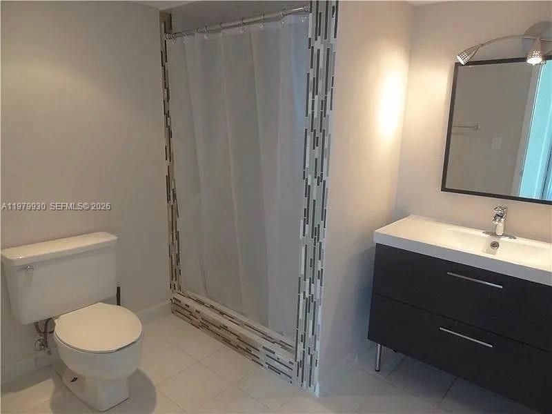 17500 N Bay Rd, Unit S403, Sunny Isles Beach, FL 33160 Photo