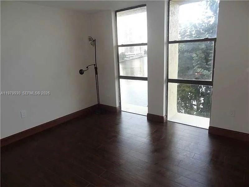 17500 N Bay Rd, Unit S403, Sunny Isles Beach, FL 33160 Photo