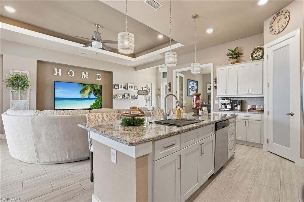 3401 NW 21st St , Cape Coral, FL 33993 Photo