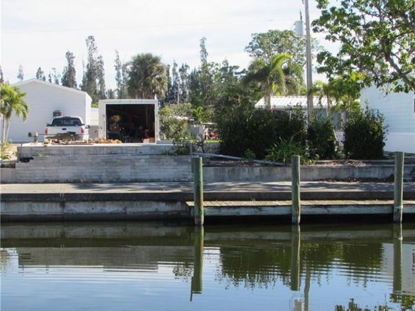 5004 Gulfgate LN , OTHER, FL 33956