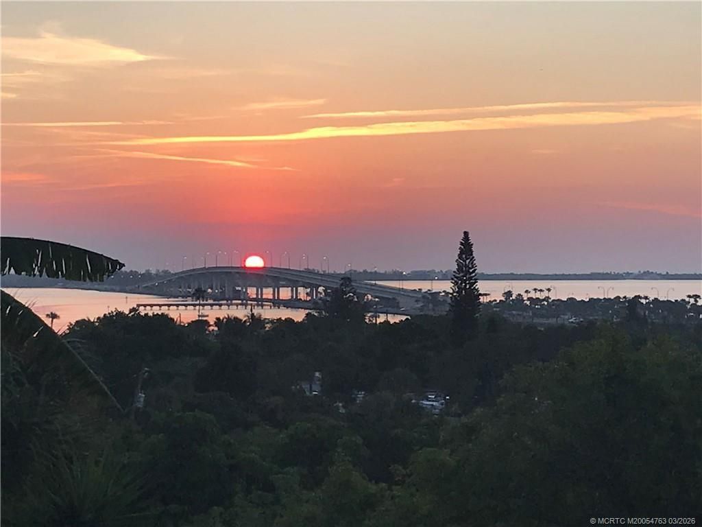 4203 NE Skyline Drive, Jensen Beach, FL 34957 Photo