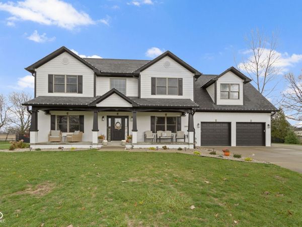 1741 Fair Glen Court , Greenfield, IN 46140