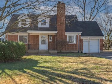 326 N Bromfield Road, Kettering, OH 45429