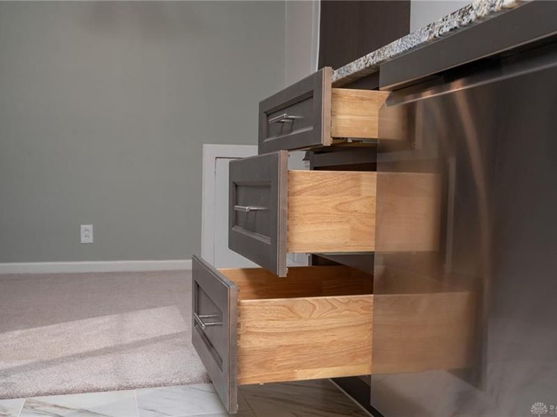 326 N Bromfield Road, Kettering, OH 45429 Photo 11