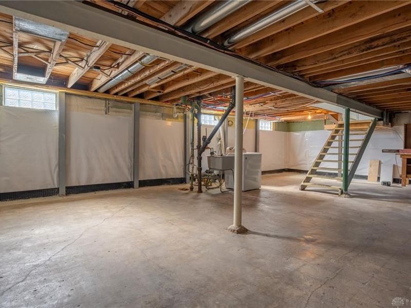 326 N Bromfield Road, Kettering, OH 45429 Photo 22