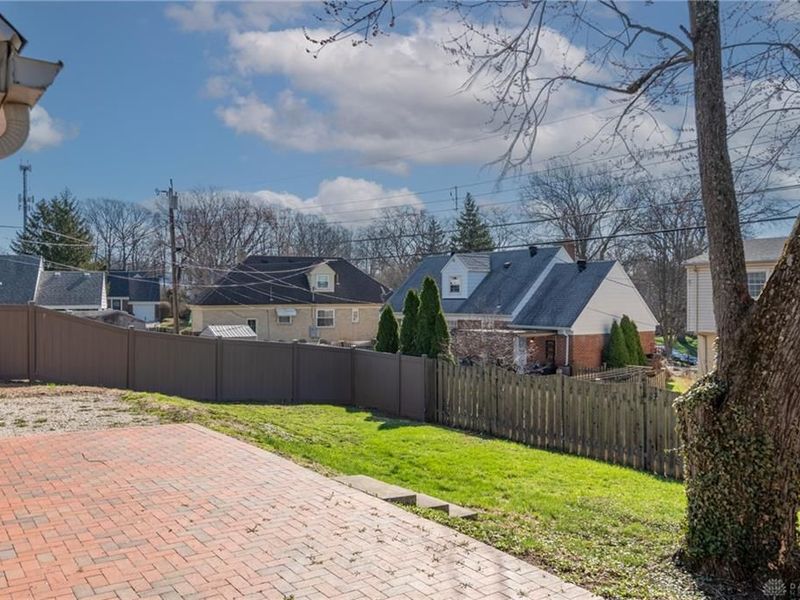 326 N Bromfield Road, Kettering, OH 45429 Photo 27